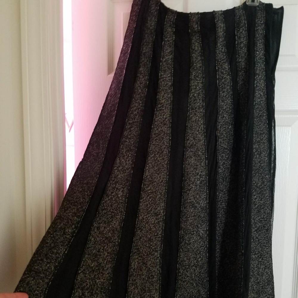 Striped skirt